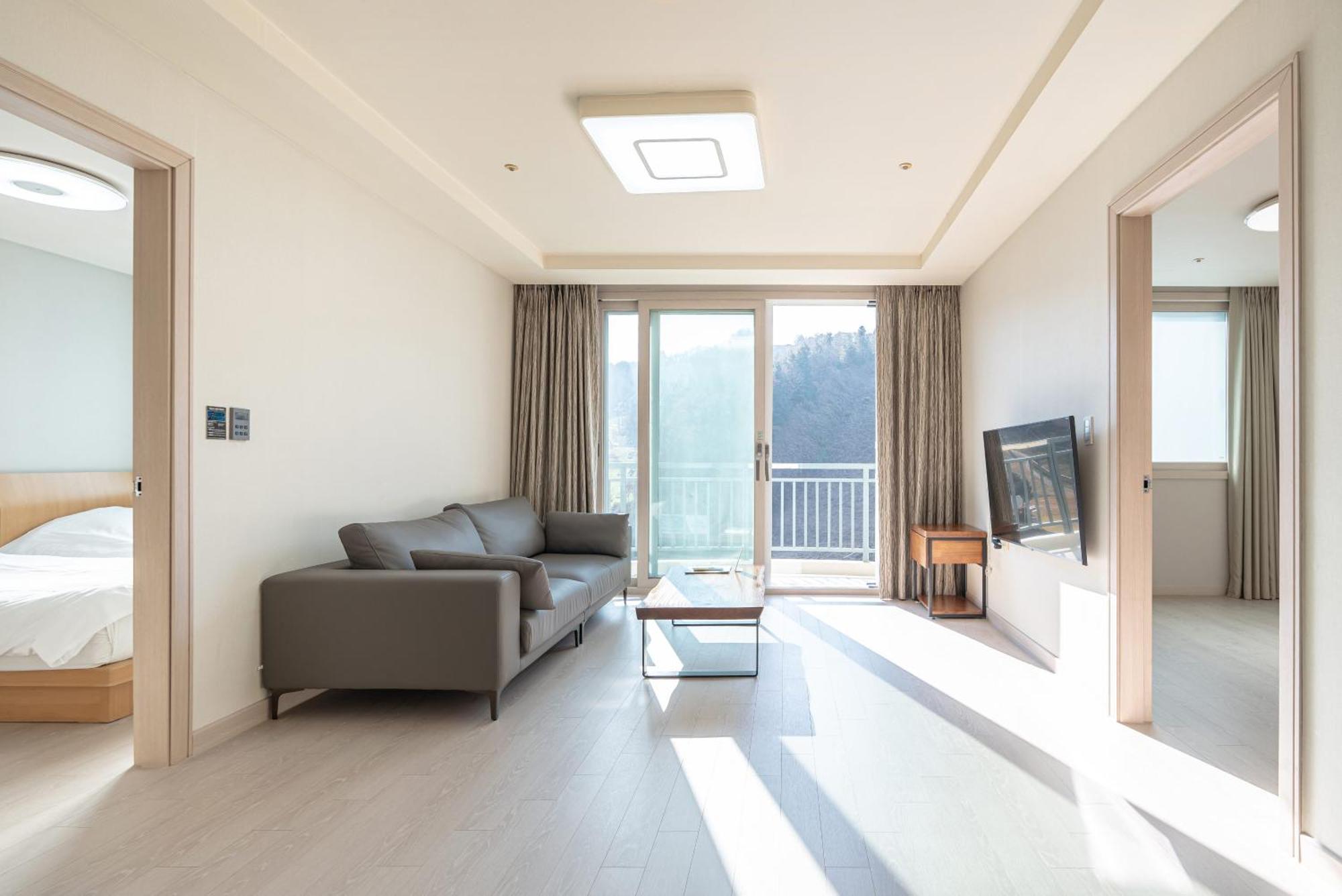 Elysian Gangchon Resort Чхунчхон Экстерьер фото